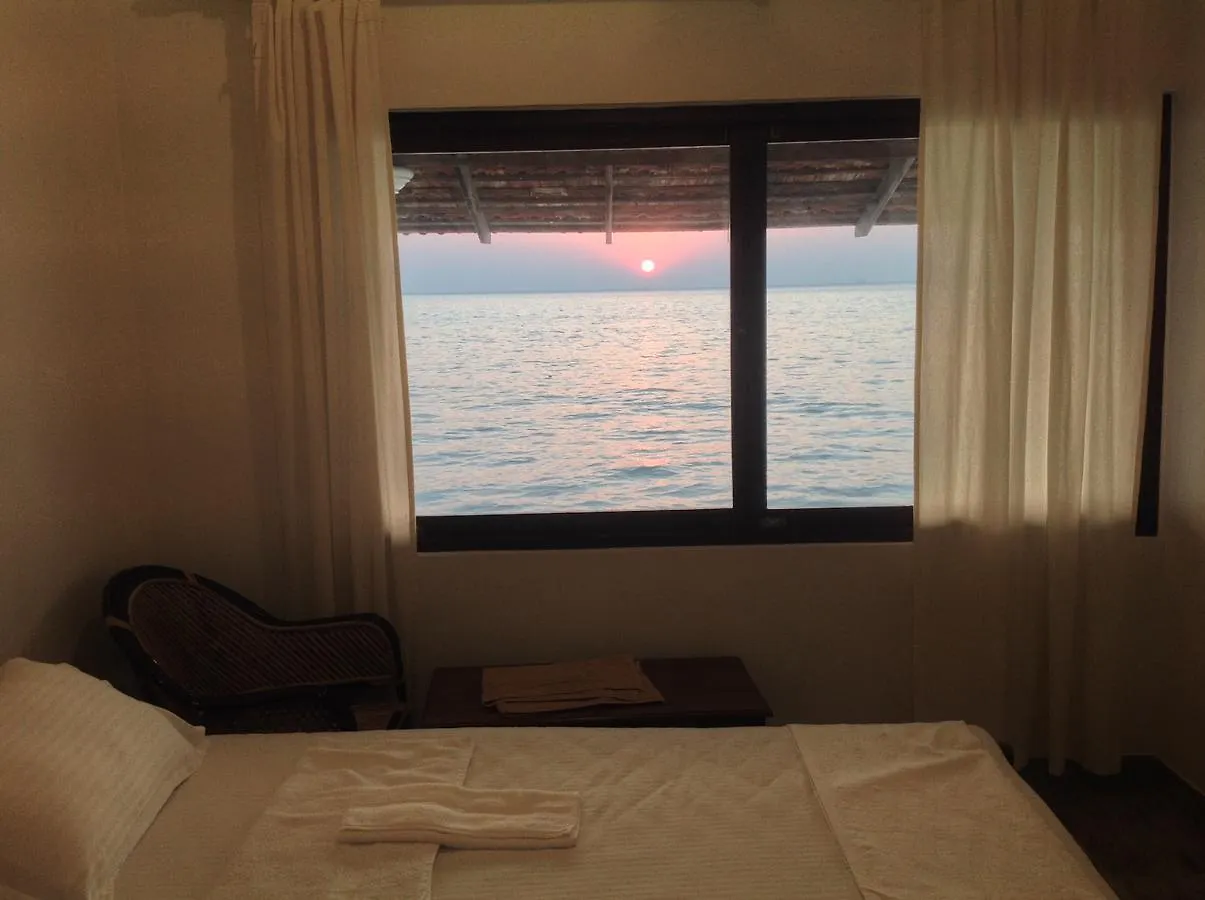 Resort Cherai Onetree Retreat Cherai Beach