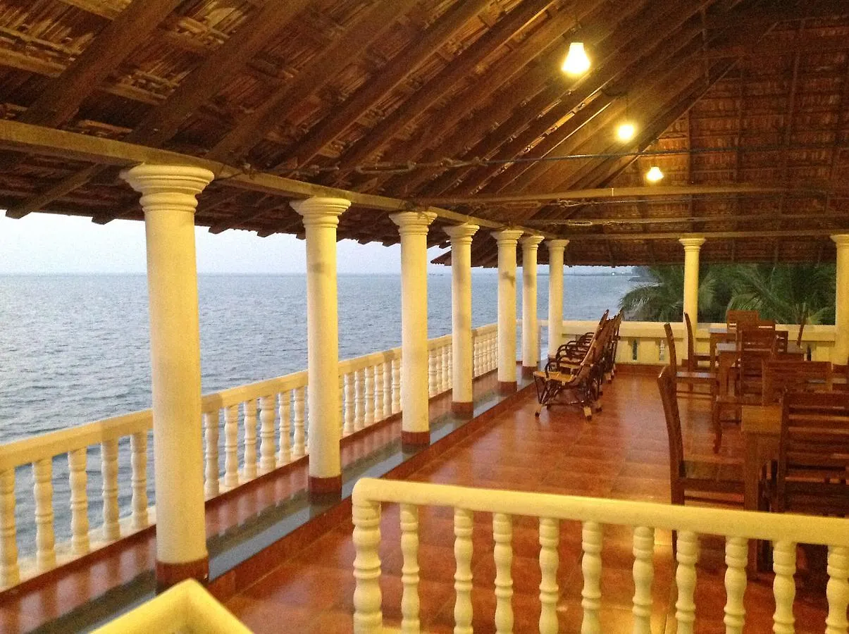 Cherai Onetree Retreat Cherai Beach